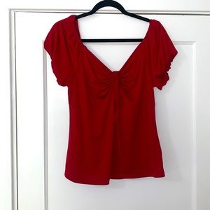 V neck burgundy top